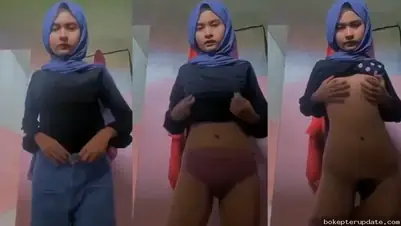 Chat panas sama cewek memek tembem